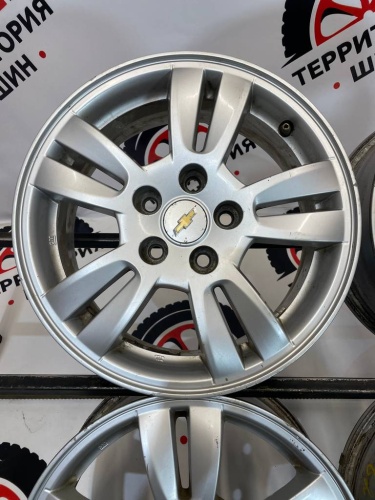 Диски литые Шевроле R 15 5*105 6J  ET 39 ЦО 56,6