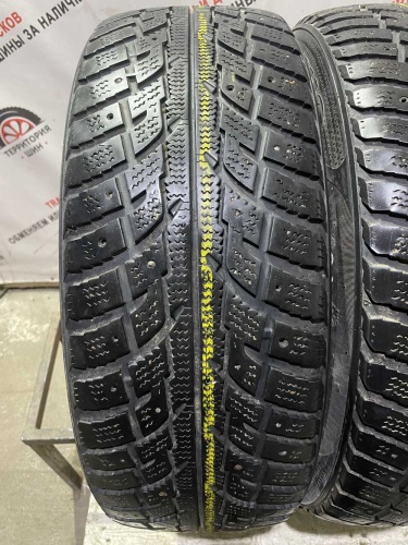 Kumho I'Zen RV Stud KC16 R17 225/60