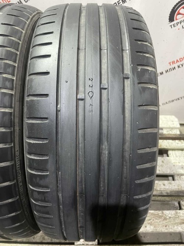 Nokian Tyres Nordman SZ R17 225/50