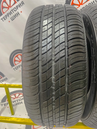 Hankook Radial H406 R16 215/60