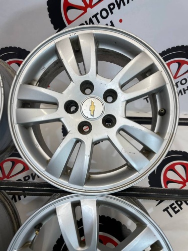 Диски литые Шевроле R 15 5*105 6J  ET 39 ЦО 56,6