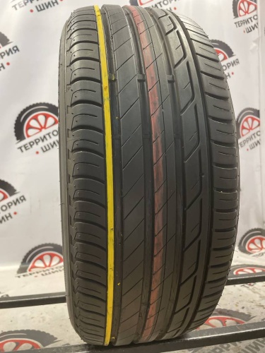 Bridgestone Turanza T001 215/50 R18