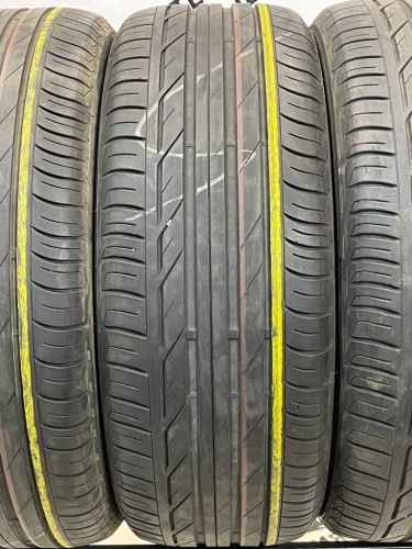 Bridgestone Turanza T001  R18	225/50