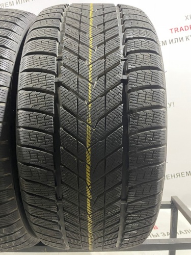 Zmax Winterhawke II R21 285/40