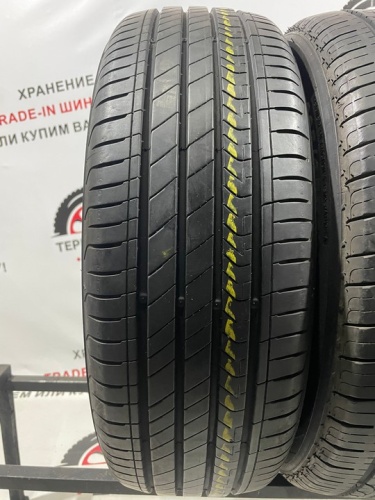 Kumho Majesty 9 Solus TA91 R16 205/65