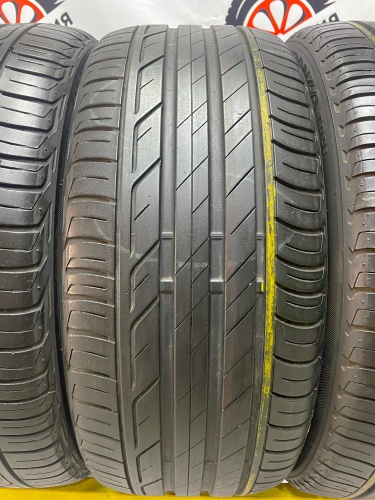 Bridgestone Turanza Too1 R17	225/45