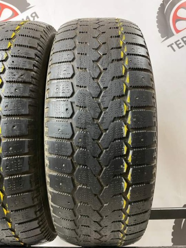 Yokohama ice Guard R17 215/60