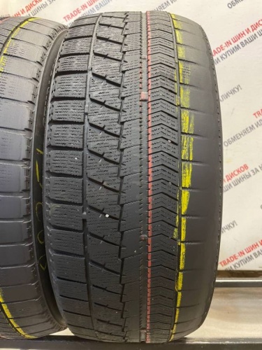 Bridgestone Blizzak VRX R17 205/50