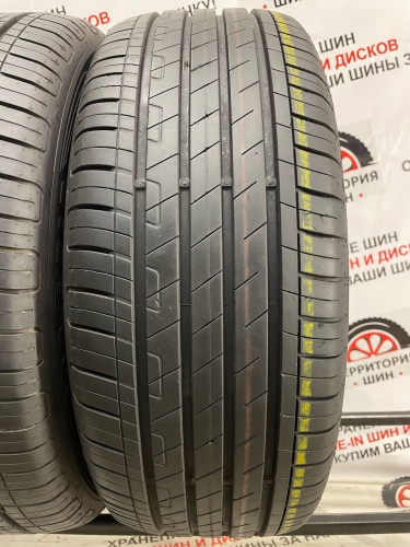 Goodyear EfficientGrip Performance  R17	215/55