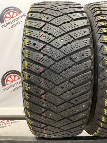 Goodyear Ultragrip Ice Arctic 205/55 94T R16