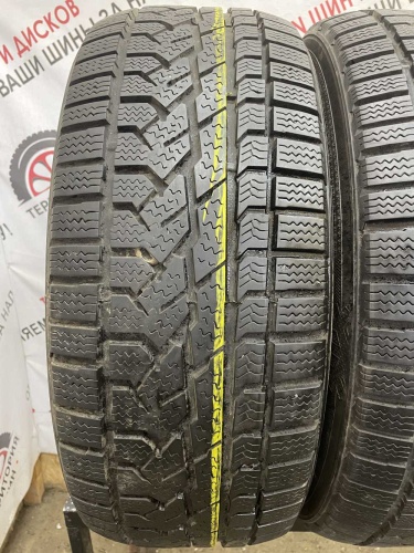 Kumho I'Zen RV KC15 235/60 R17 102H