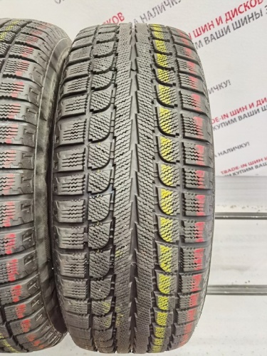 Maxtrek Trek M7 R16 215/60