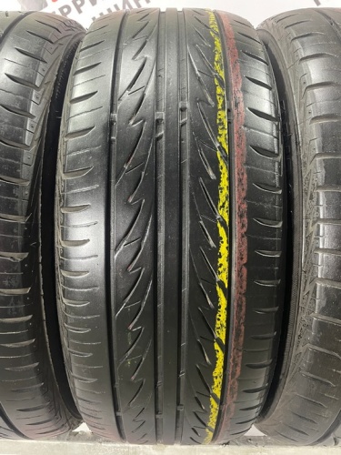 Bridgestone Sporty Style MY-02 R17 215/55