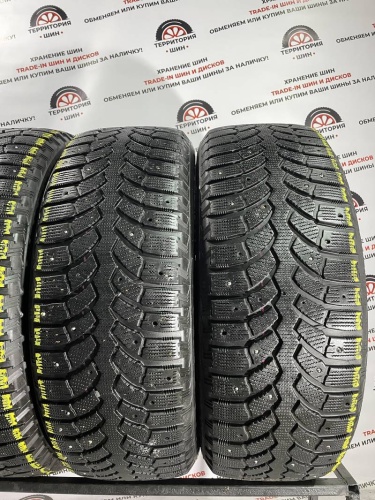 Bridgestone Blizzak Spike-01 235/60 R18