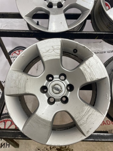 Литые нисан R16 6х114.3 66.1 7j et30