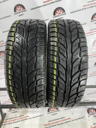 Cooper Weather Master WSC  215/60 R17