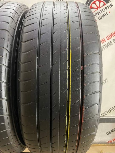 Dunlop Spn Sport 230 R17 215/55