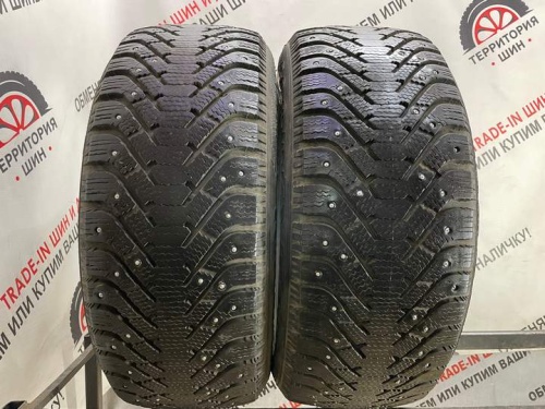 Goodyear UltraGrip 500 R17 235/55