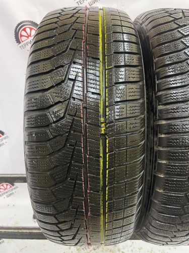 Hankook Winter i*cept Evo 2 W320 215/60 99H R16