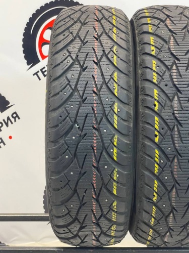 Royal Black Royal Stud R15  185/65