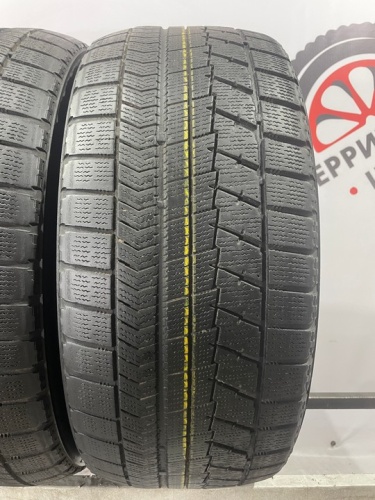 Bridgestone Blizzak VRX R17 225/50