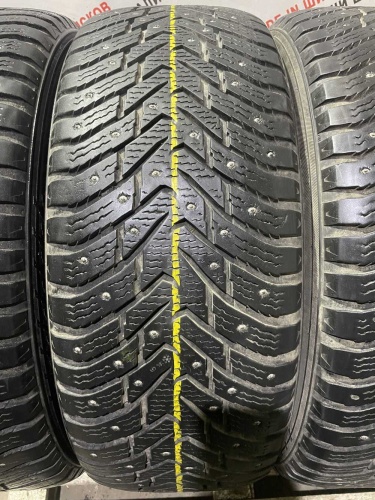 Nokian Tyres Hakkapeliitta 8 SUV R19 245/55