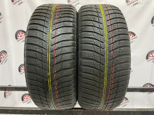 Bridgestone blizzak LM-001 215/55 97H R16