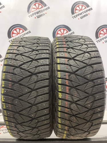 Goodyear Ultragrip 600 215/55 R16