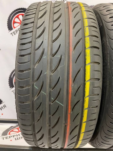 Pirelli P Zero Nero GT R17	215/40