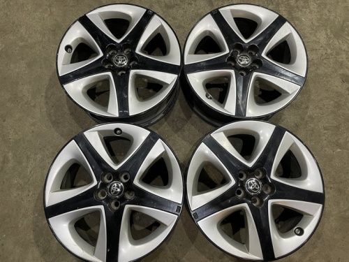 Диски Литые Toyota 5*114.3 R17 ЕТ50 ЦО60.1