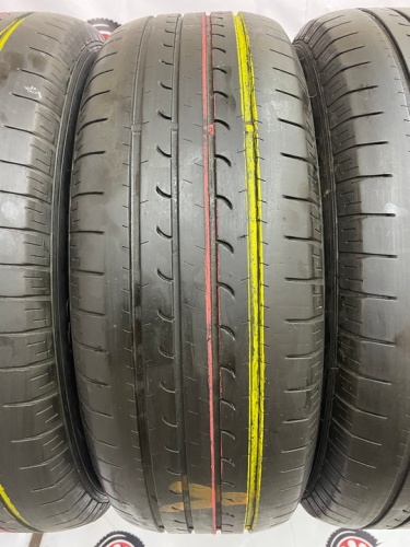 GoodYear EfficienGrip SUV 4X4 R17 215/60 H96