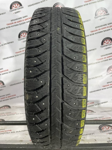 Bridgestone Ice Cruiser 7000  R16 215/70