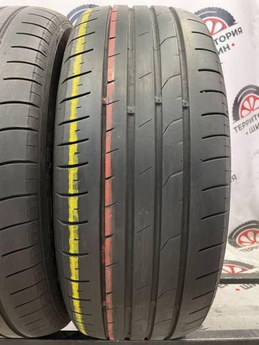 Nexen N'Fera SU1 215/60 R16
