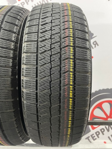 Bridgestone Blizzak VRX 2 R16 205/60