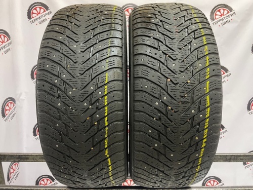 Nokian Hakkalitta 8 R 17 215/55 T98