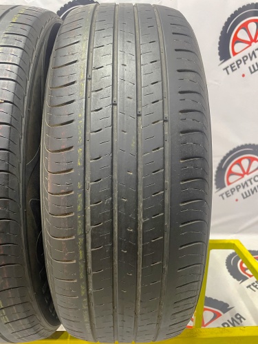 Kumho Solus SA01 KH32  R17	215/60
