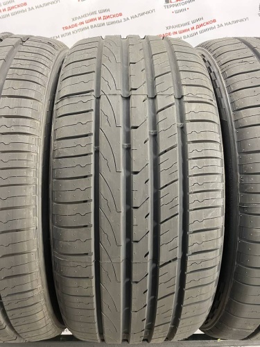 Zeta Impero R22	275/40