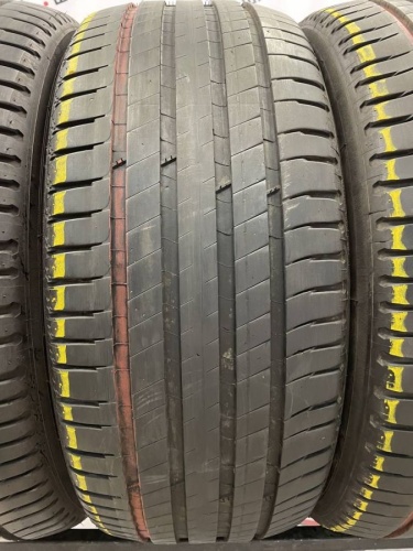 Michelin Latitude Sport 3 235/50 R19