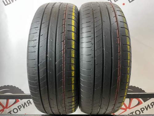 Kumho Ecsta HS52 R16 215/60.