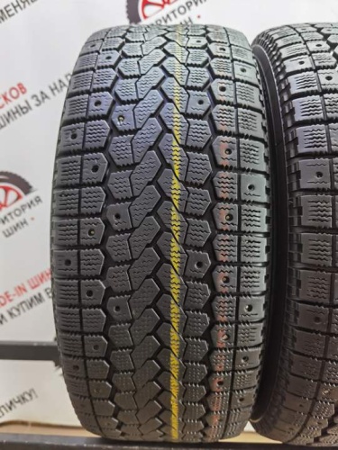 Yokohama Ice Guard R16 205/55.