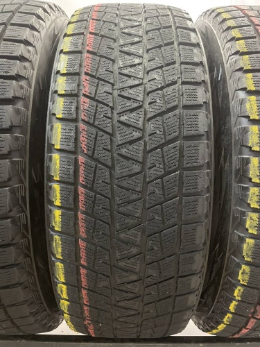 Bridgestone Blizzak DM-V1 R17 235/65