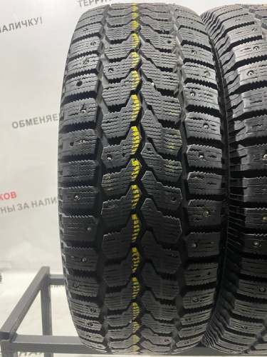 Yokohama IceGuard stud f-700z R16 215/70