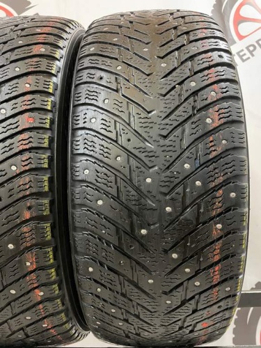Nokian Hakka 8 R16 215/60