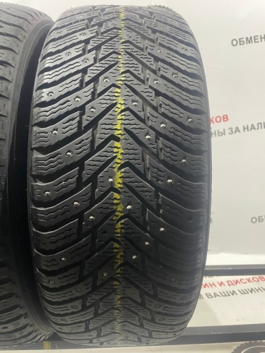 Nokian Tyres Hakkapeliitta 8 R17 225/55