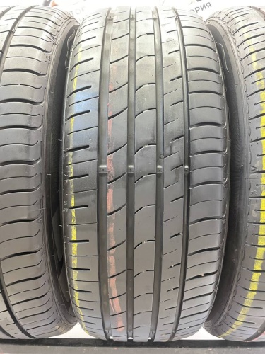 Nexen N'Fera SU4 R18 215/55