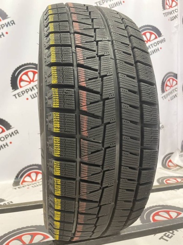 Bridgestone Ice Partner 2 R17 215/45