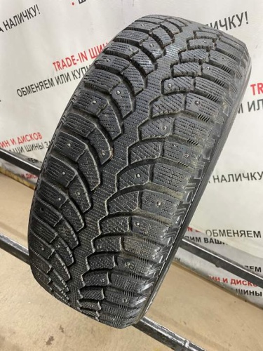 Bridgestone Spike 01 R17 215/55