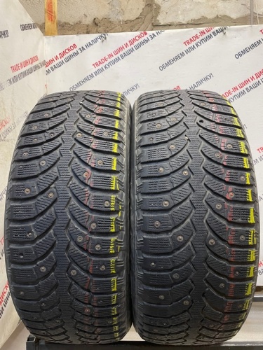 Bridgestone Blizzak Spike-01 R17 215/55