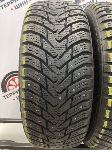 Nokian Tyres Hakkapeliitta 8 SUV 215/60 R17