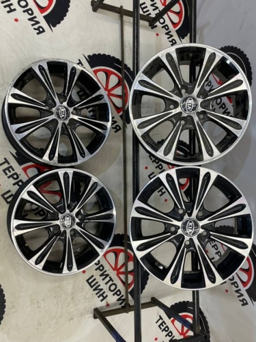 Литье KIA R15 5*114,3 ЦО 67,1 5,5J ET45